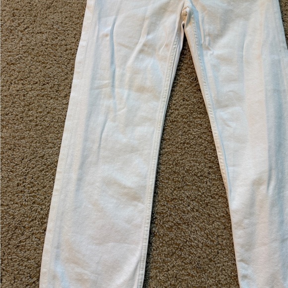 New with tags White Jeans - Picture 4 of 8